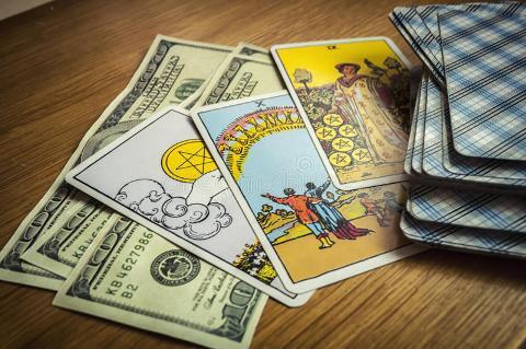 Гадание на картах Таро в Анталье